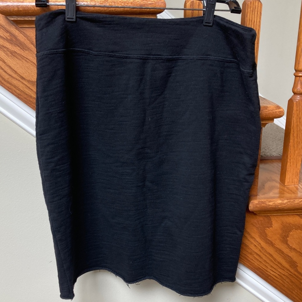 Cut Loose Black Pencil Skirt